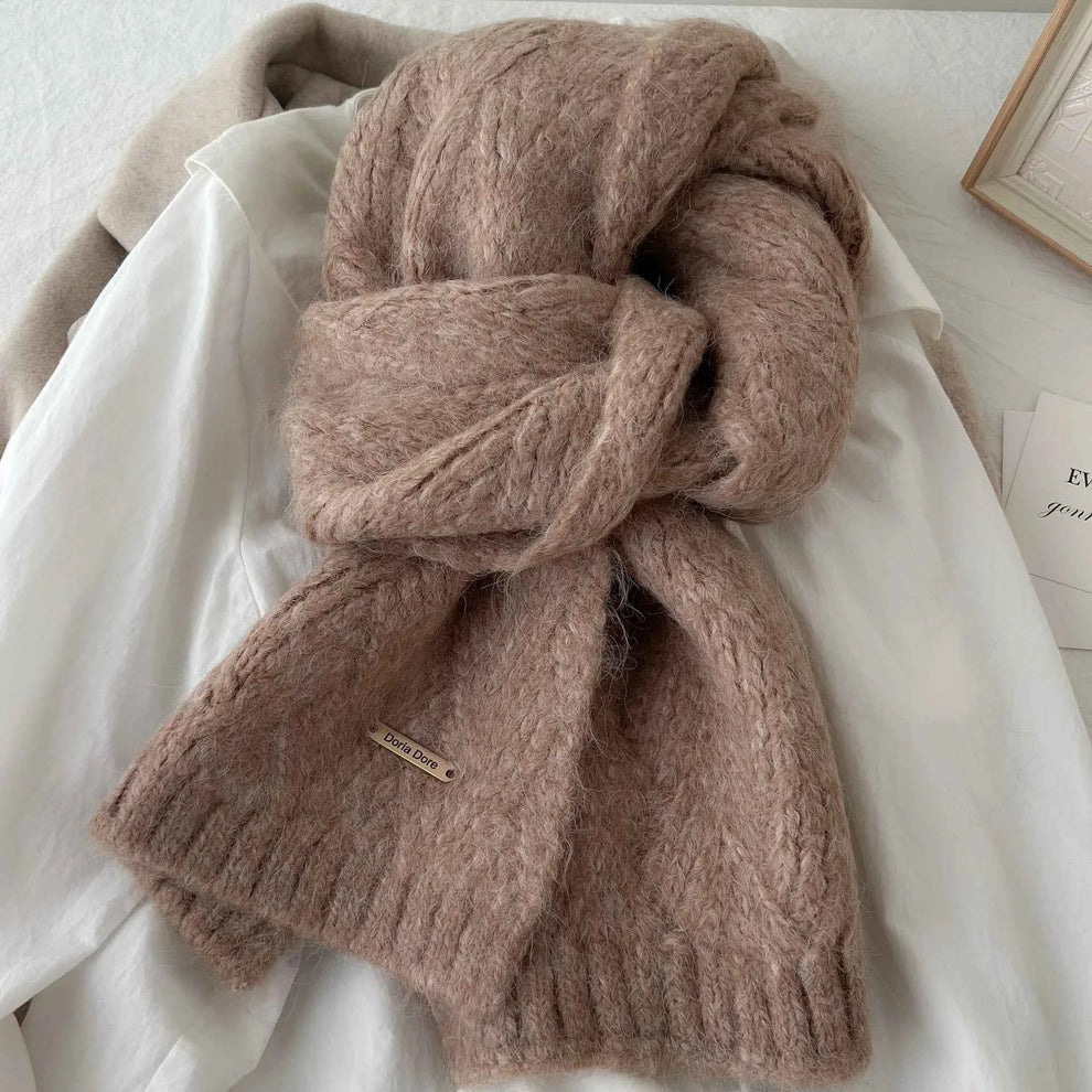 Women's Alpaca Wool Knitted Scarf – Cozy Handmade Winter Accessory